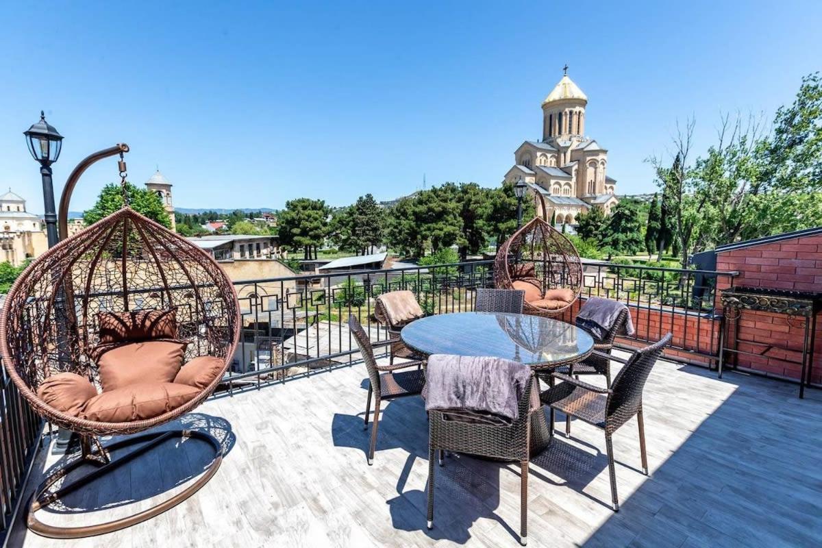 Апартаменти 3Br Apt W Huge Terrace & Magnificent Views Тбілісі Екстер'єр фото